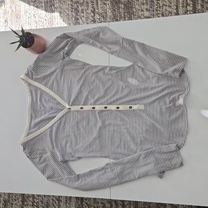 Lululemon awesoma Henley long sleeve shirt 6